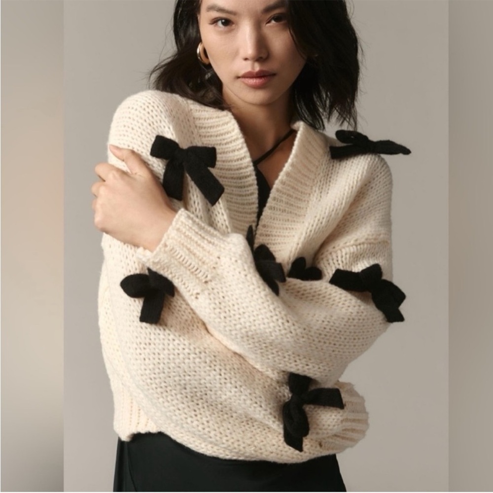 Anthropologie Maeve Alicia 3D Cream Knit Black Bow Sweater Cardigan Small